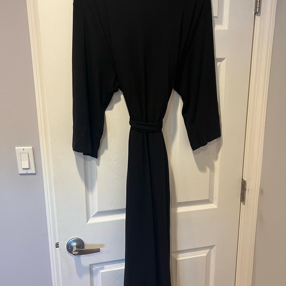 Natori Black Robe - Picture 3 of 3